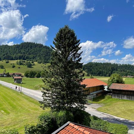 Geraeumiges Domizil Mit Bergblick Und Sauna Oberwössen Dış mekan fotoğraf