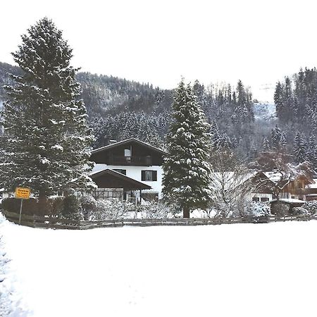 Geraeumiges Domizil Mit Bergblick Und Sauna Oberwössen Dış mekan fotoğraf