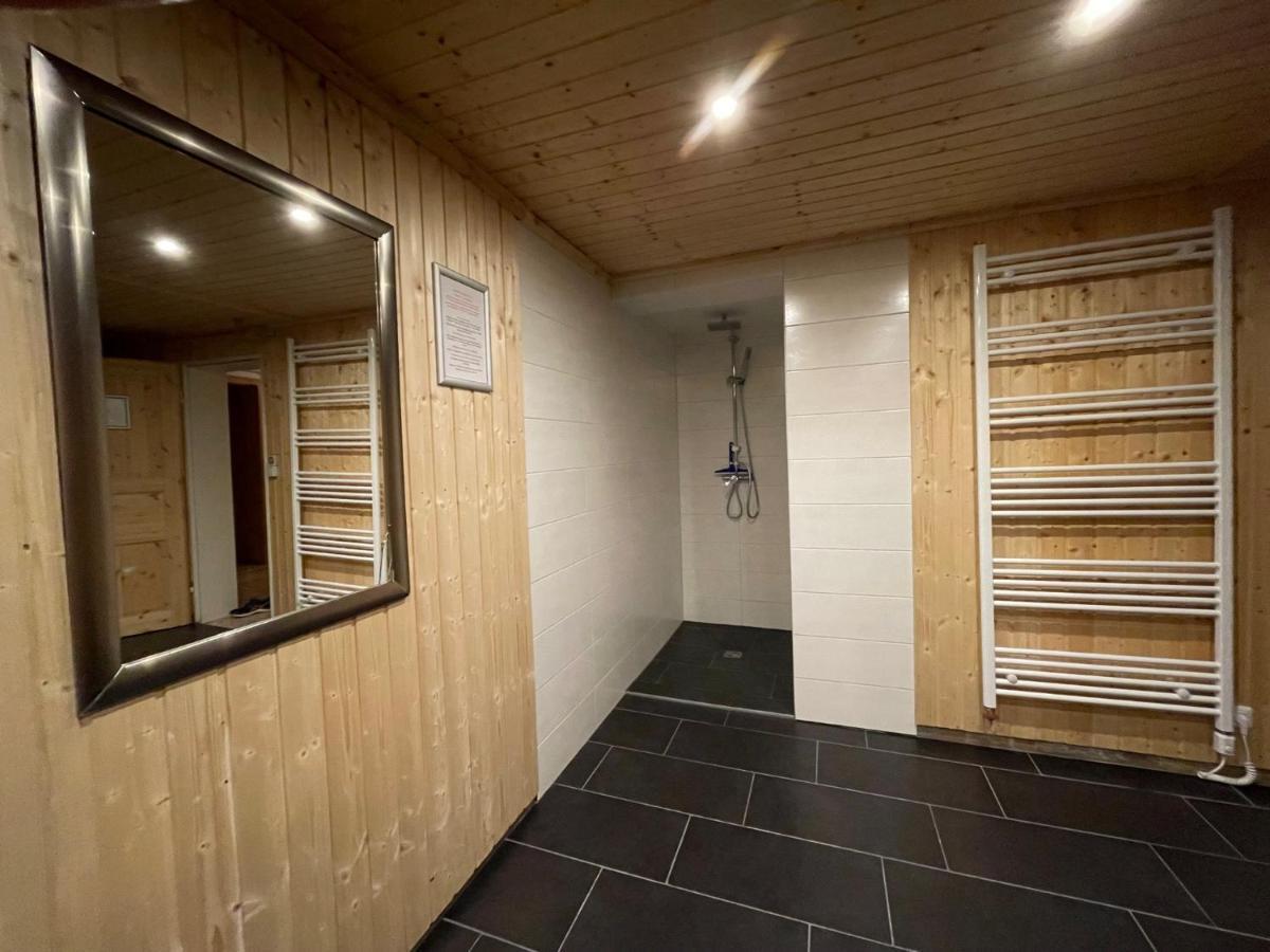 Geraeumiges Domizil Mit Bergblick Und Sauna Oberwössen Dış mekan fotoğraf